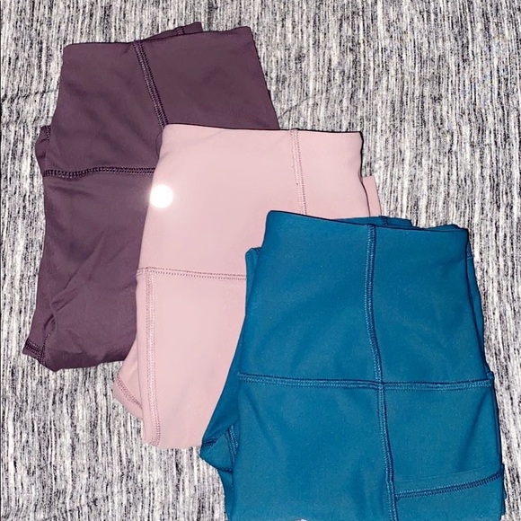 3 pairs of leggings - Picture 2 of 2